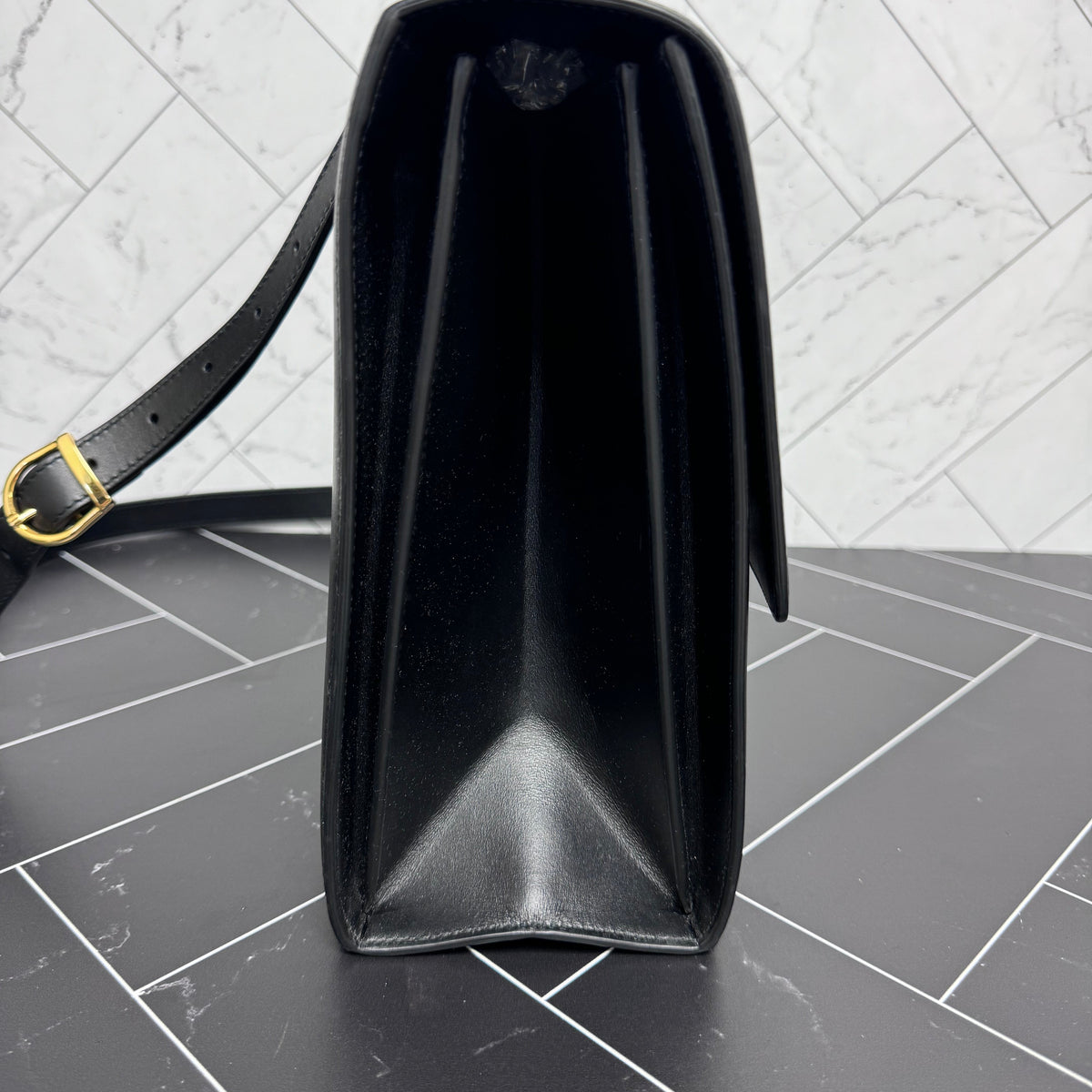 BRAND NEW Gucci Black Leather Zumie Shoulder Bag