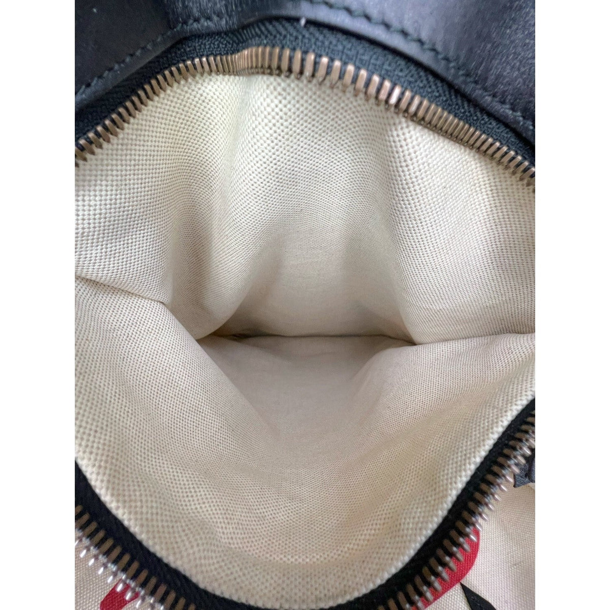Gucci GG Supreme 'Blind For Love' Tote