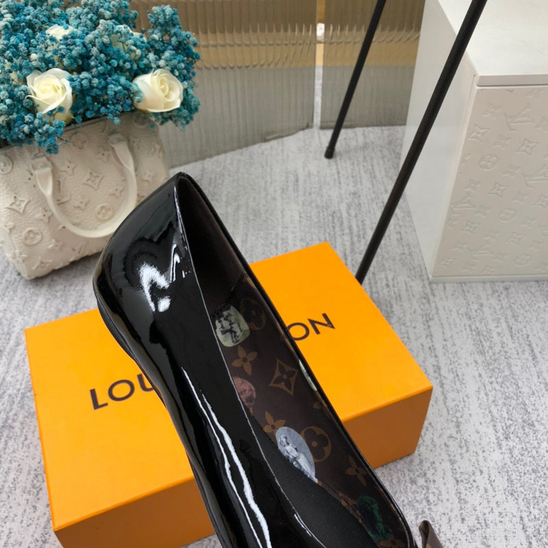 Louis Vuittion Luxury Shoes