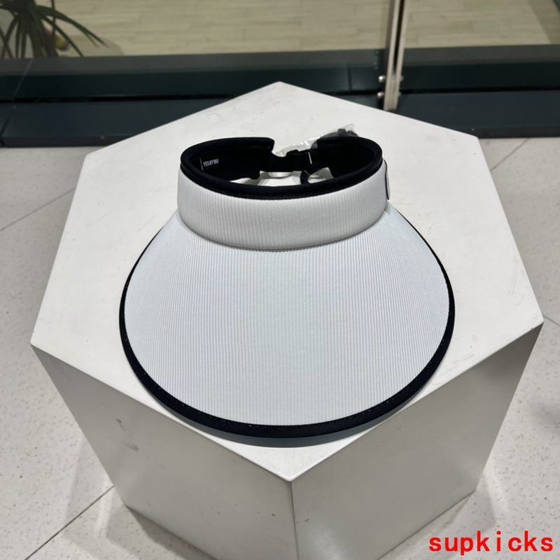 Louis Vuitton Luxury Cap