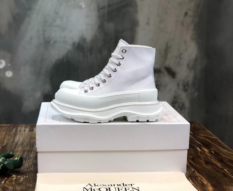 Mila's Edit - AQ Men SHoes - 395