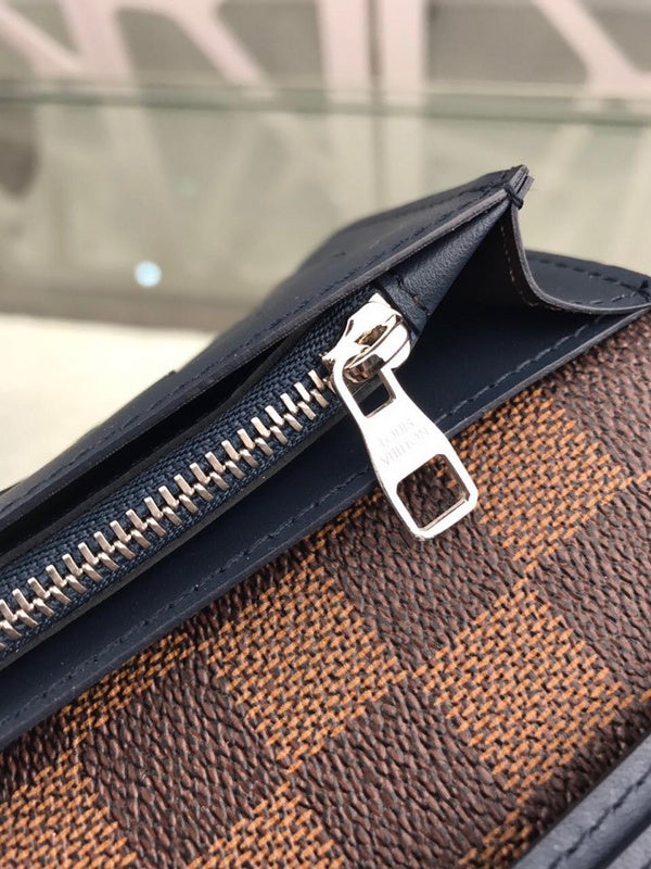 I W Fashion Lu-Vi bags - 10784