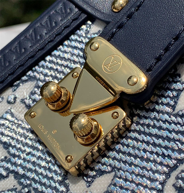 PHA - LOV Bags - 577