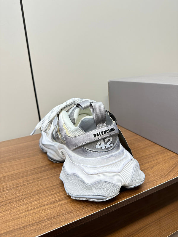 Balenciaga Luxury Shoes