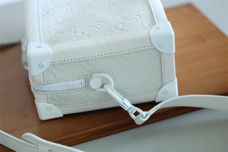 I W Fashion Lu-Vi bags - 10185