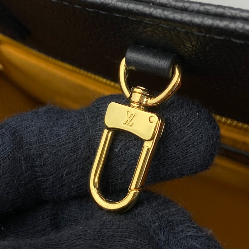 I W Fashion Lu-Vi bags - 17706