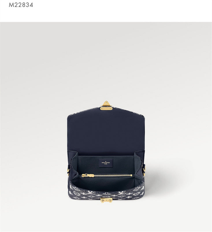 PHA - LOV Bags - 655