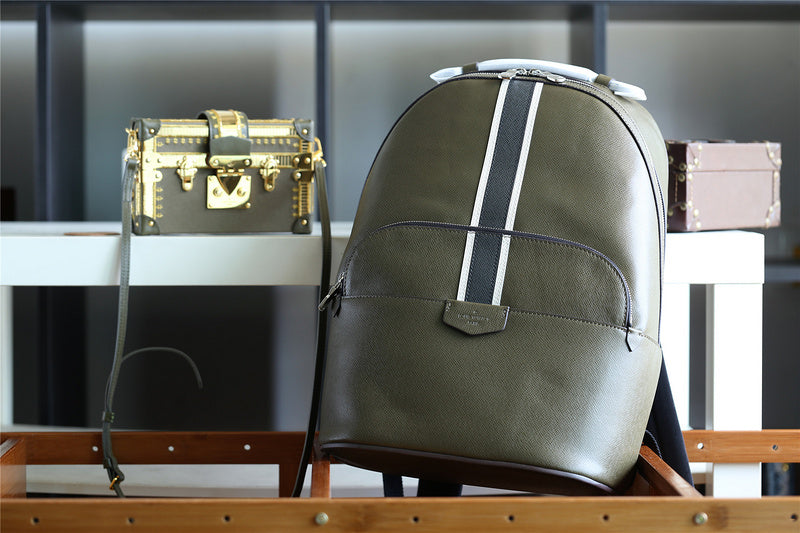 I W Fashion Lu-Vi bags - 9734