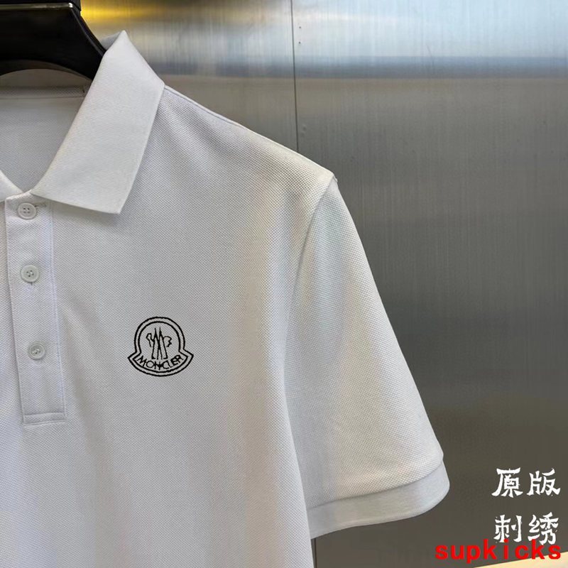 Moncler Luxury Cloth