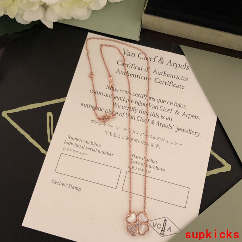 Van Cleef & Arples Jewelry