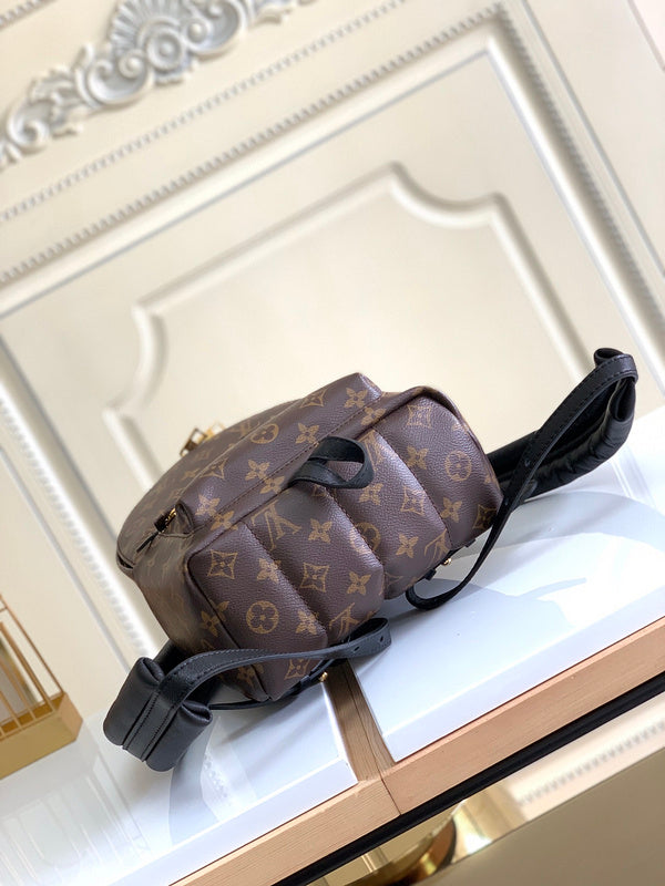 LOV2 Bags - Luxurious Bags  2824