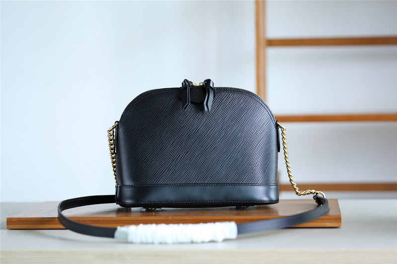 I W Fashion Lu-Vi bags - 8291