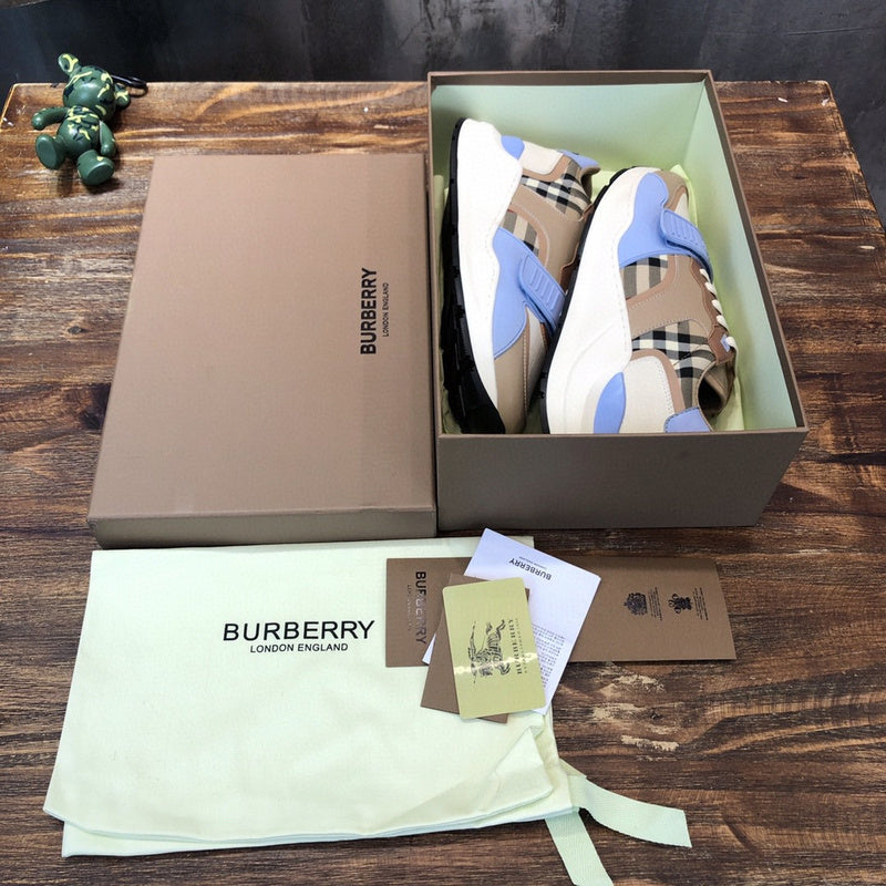 Burberry Luxury Shoes