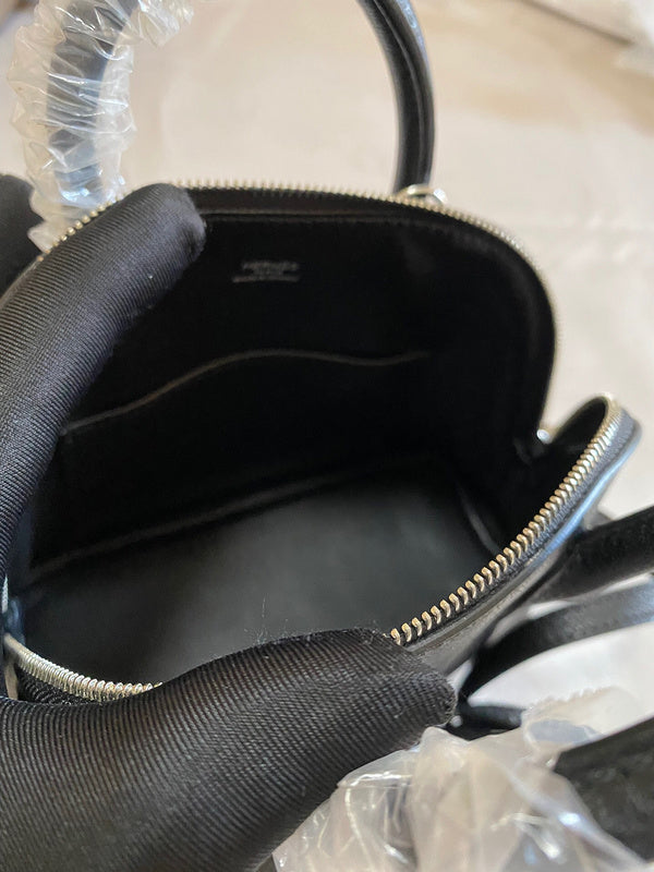 PHA - HMS Bags - 2247