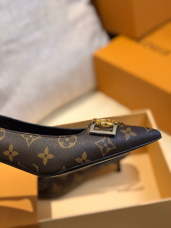 Louis Vuittion Luxury Shoes
