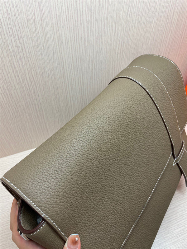PHA - HMS Bags - 770
