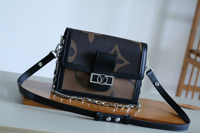 I W Fashion Lu-Vi bags - 8143
