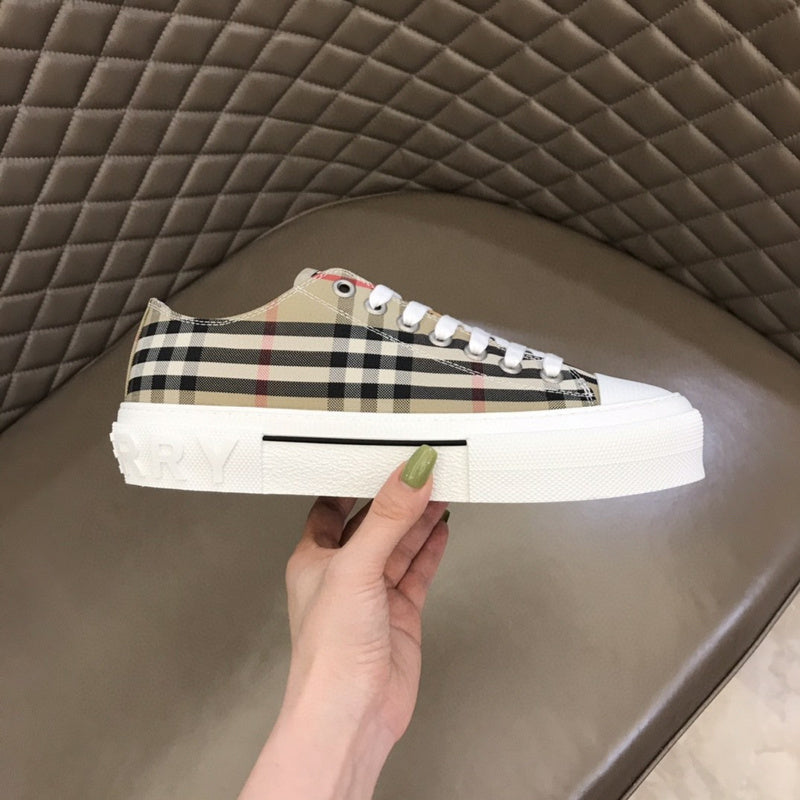 Burberry Luxury Shoes