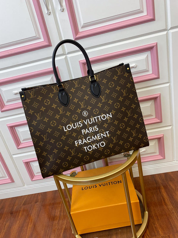 I W Fashion Lu-Vi bags - 17806