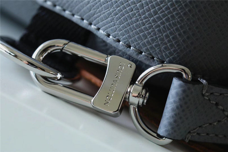 I W Fashion Lu-Vi bags - 10221