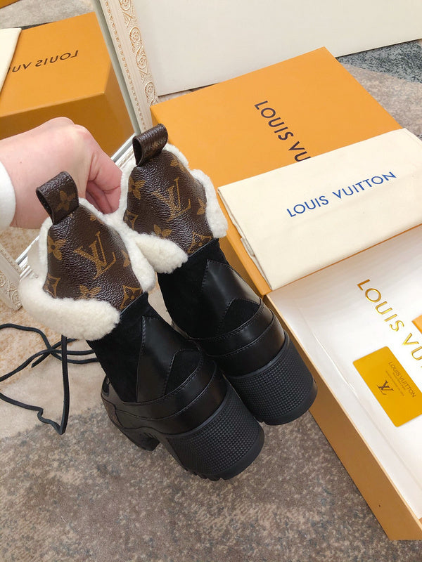Louis Vuittion Luxury Shoes