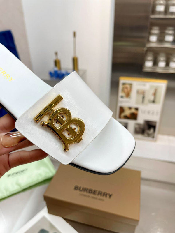 Burberry Luxury Shoes