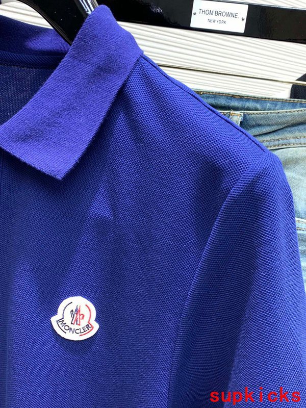 Moncler Luxury Cloth