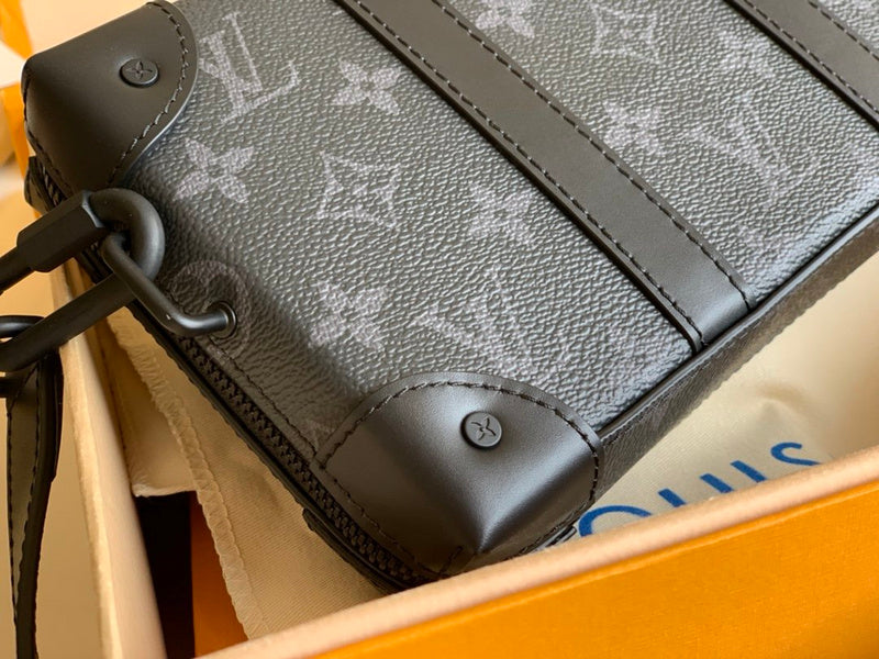 I W Fashion Lu-Vi bags - 17733