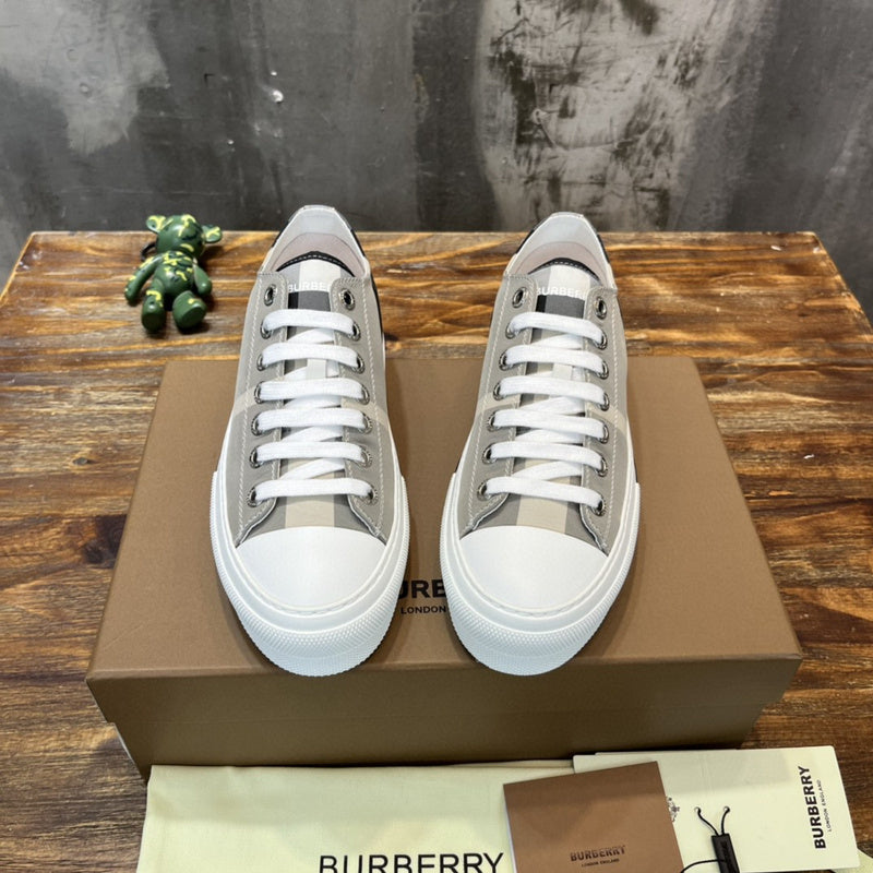 Burberry Luxury Shoes