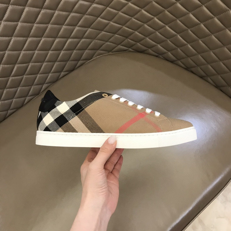 Burberry Luxury Shoes