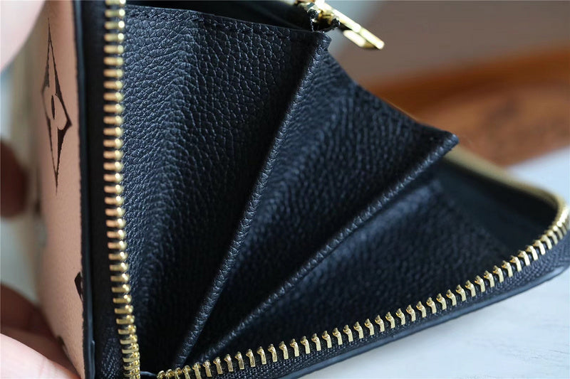 I W Fashion Lu-Vi bags - 8965