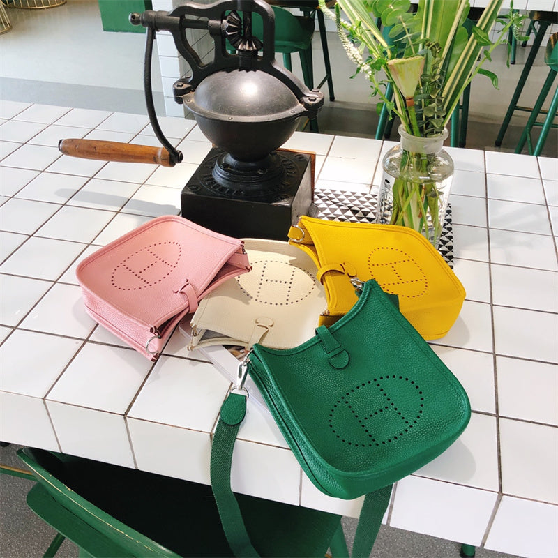 PHA - HMS Bags - 833