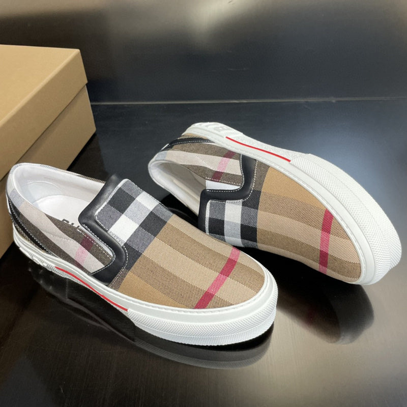 Burberry Luxury Shoes