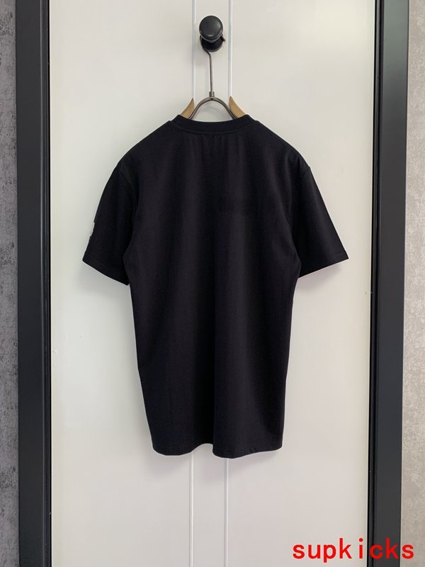 Moncler Luxury Cloth