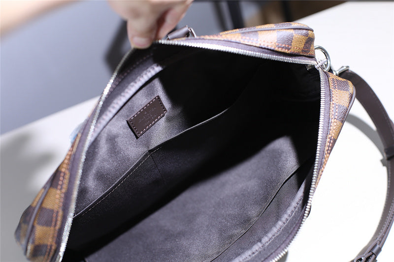 I W Fashion Lu-Vi bags - 9857