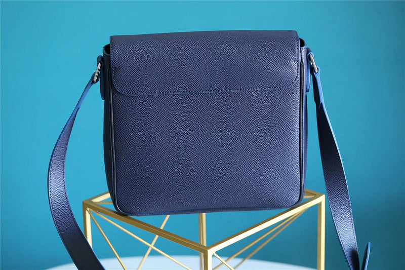 I W Fashion Lu-Vi bags - 10449