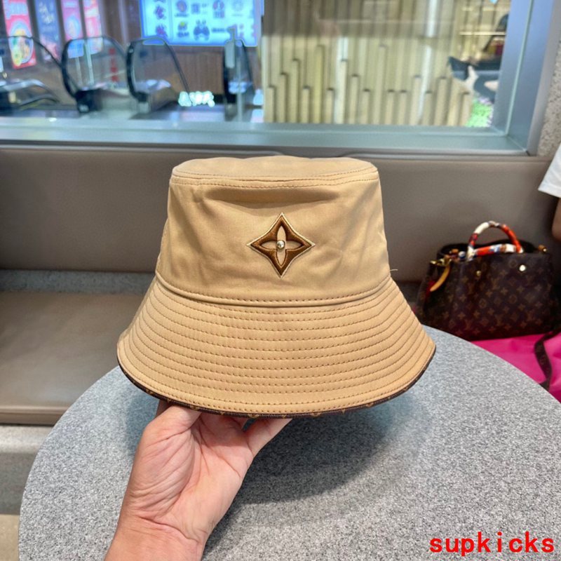 Louis Vuitton Luxury Cap