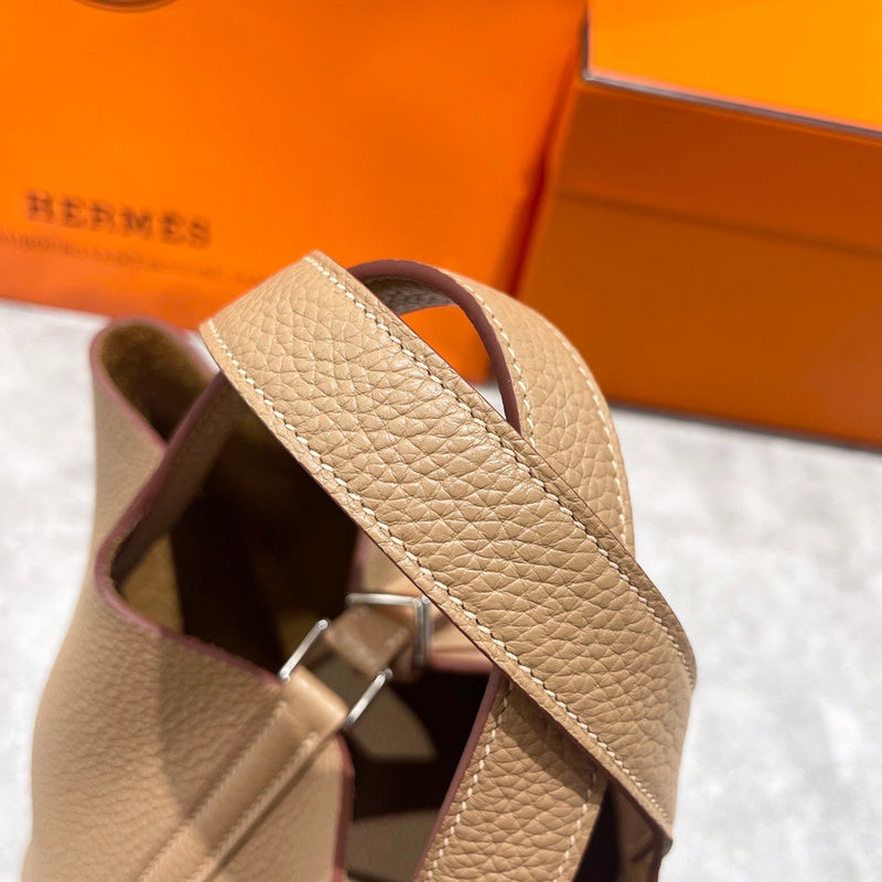 PHA - HMS Bags - 1736