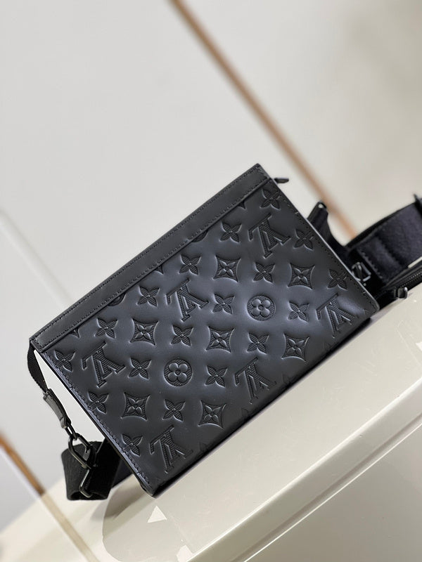 I W Fashion Lu-Vi bags - 17125