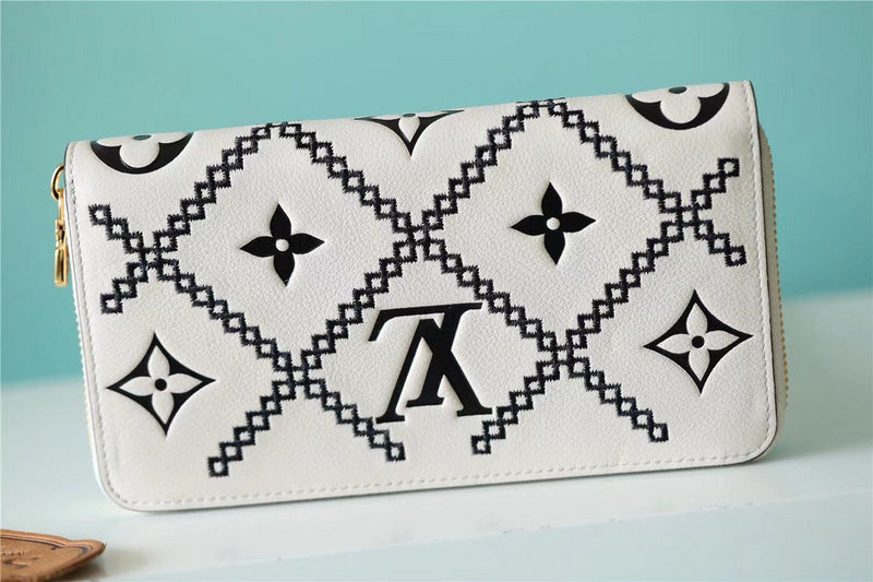 I W Fashion Lu-Vi bags - 8891