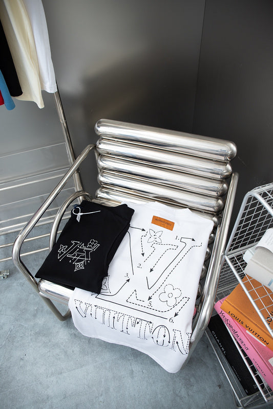Louis Vuittion Luxury T-Shirt