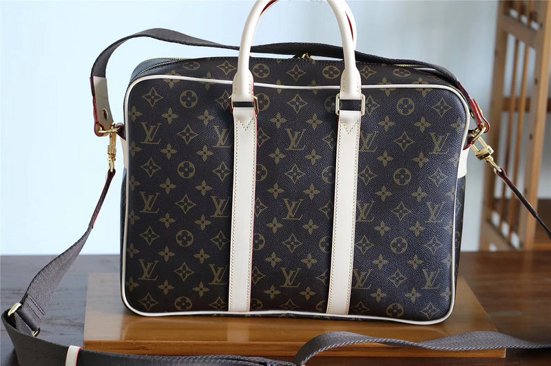 I W Fashion Lu-Vi bags - 9863