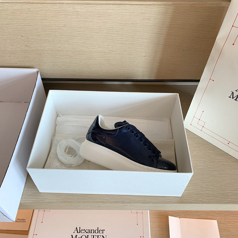 Alexander McQUEEN Luxury Shoes