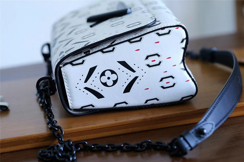 I W Fashion Lu-Vi bags - 8537