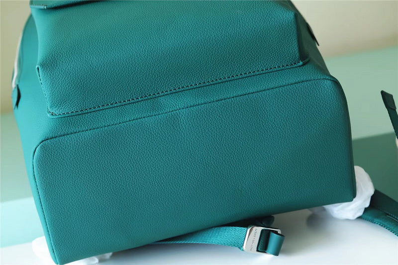 I W Fashion Lu-Vi bags - 9598