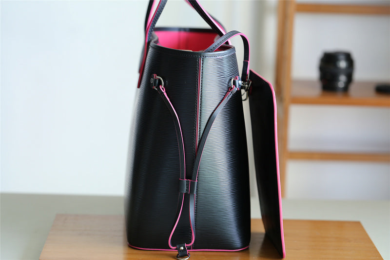 I W Fashion Lu-Vi bags - 8095