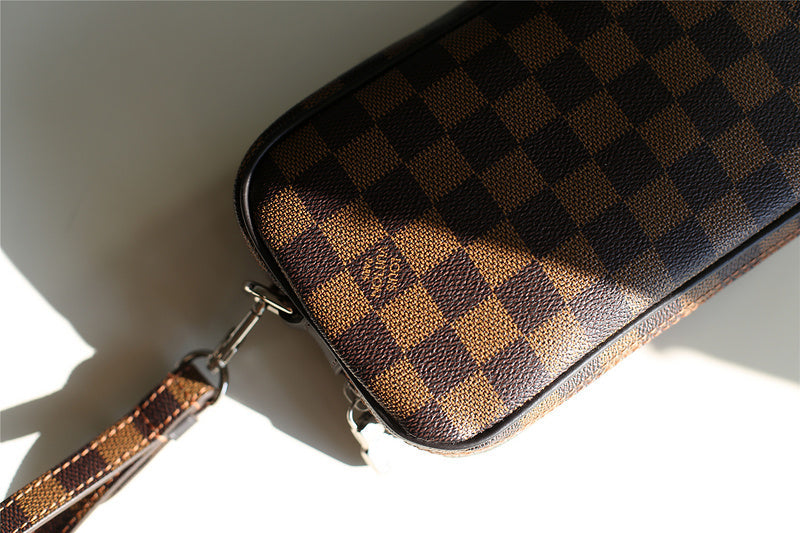 I W Fashion Lu-Vi bags - 10370