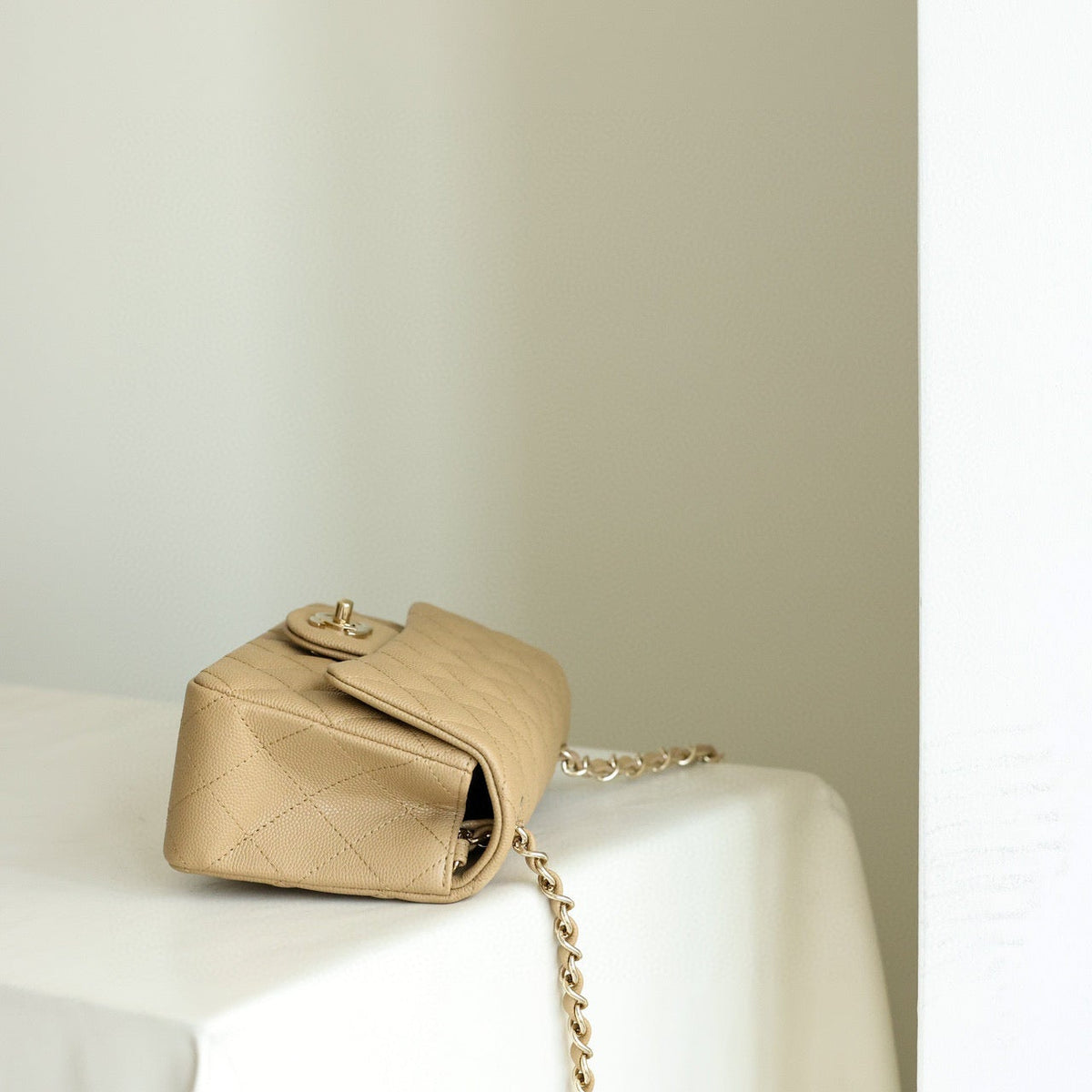 CC CLASSIC FLAP MINI BAG