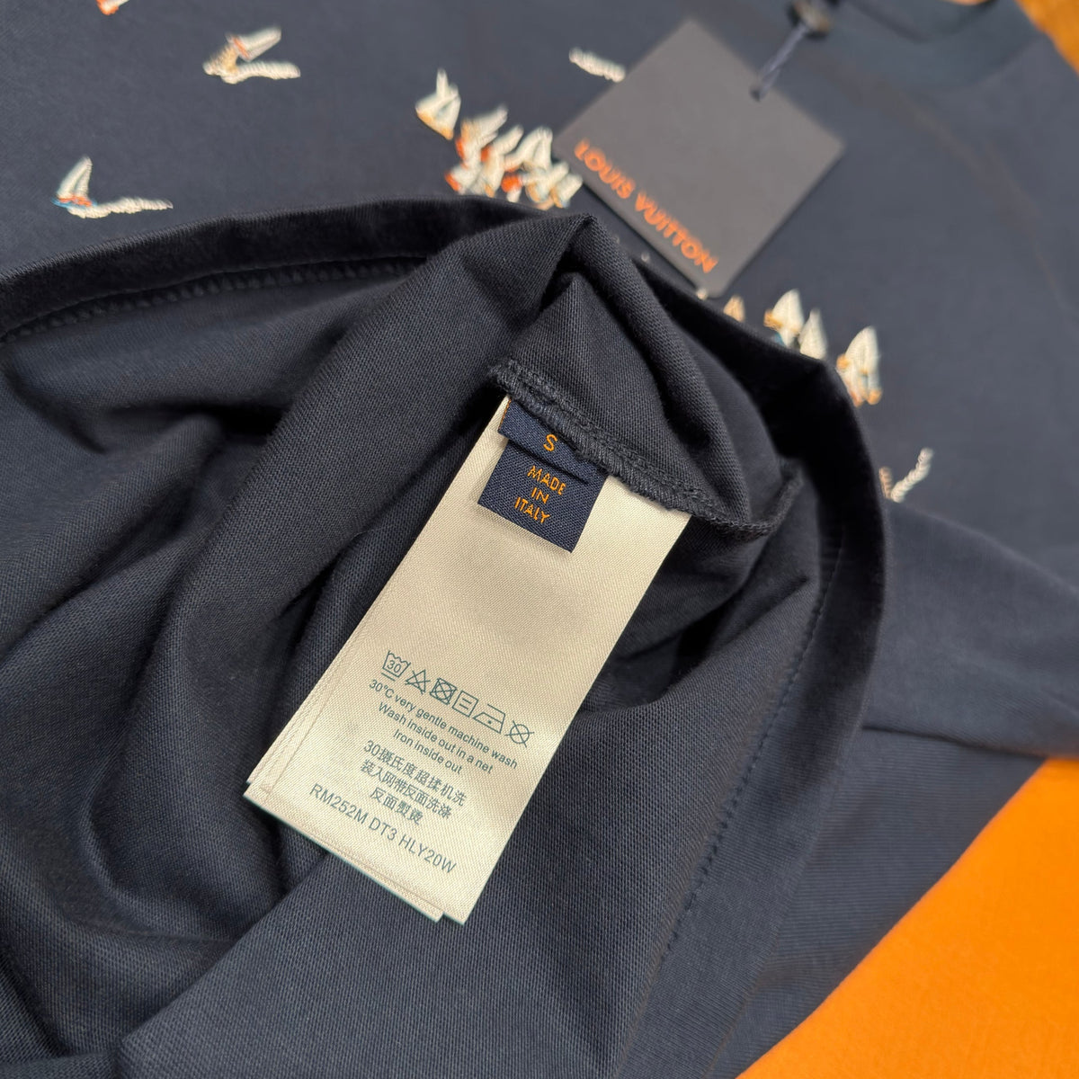LOU T-SHIRT