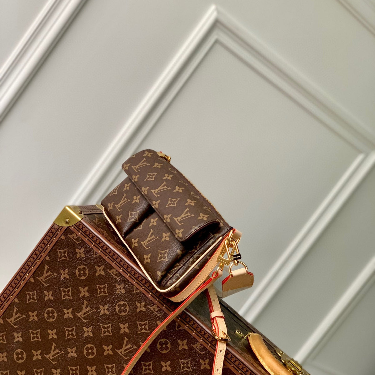 LOU VIBE BAG